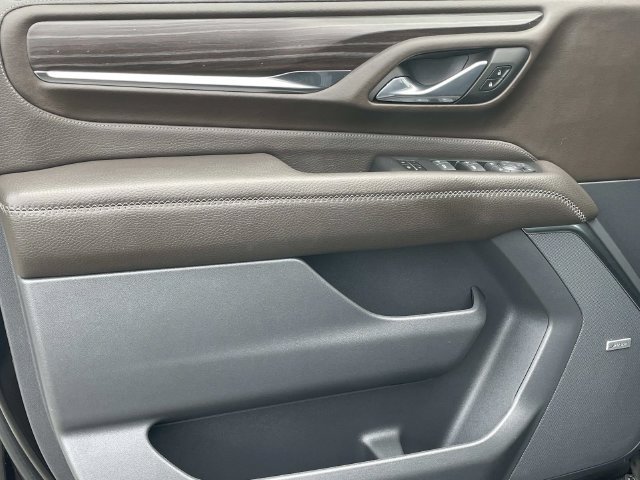 Used 2023 GMC Yukon Denali AWD/4WD image 20