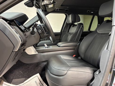 Used 2023 Land Rover Range Rover SV AWD/4WD image 24