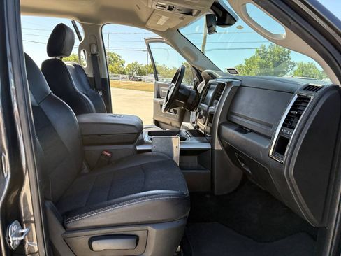 Used 2018 RAM 2500 Lone Star w/ Sport Appearance Group AWD/4WD image 13