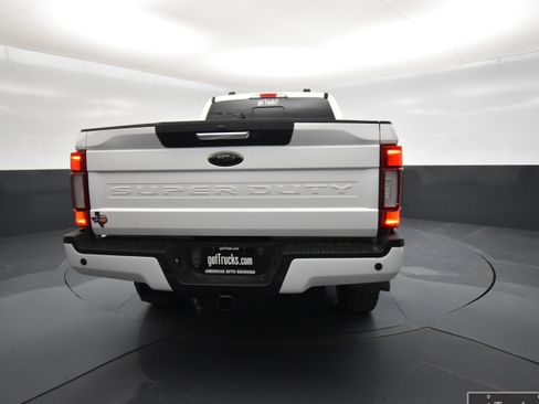 Used 2021 Ford F250 Lariat image 5