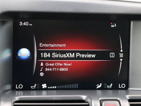 Used 2015 Volvo XC60 T6 w/ Proximity Package AWD/4WD image 27