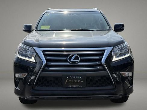 Used 2018 Lexus GX 460 image 9