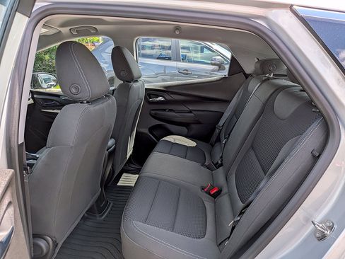 Certified 2023 Chevrolet Bolt LT w/ Driver Confidence Package FWD image 13