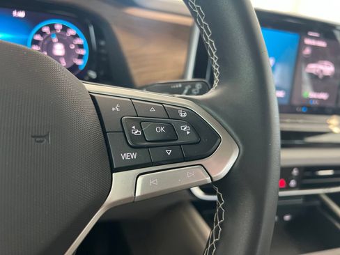Certified 2026 Volkswagen Atlas SE FWD image 22