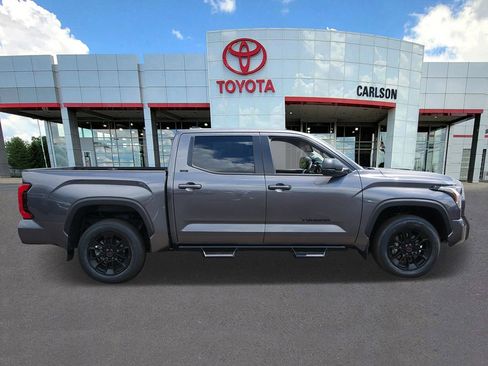 Used 2024 Toyota Tundra SR5 w/ SR5 Premium Package AWD/4WD image 4