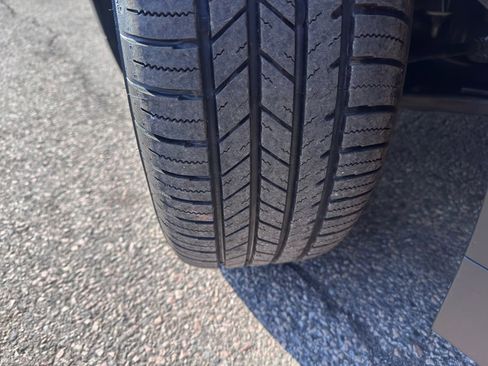 Used 2025 Kia K4 LXS image 38