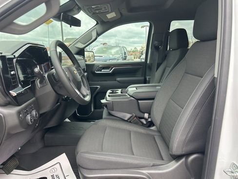 New 2025 Chevrolet Silverado 1500 LT image 15