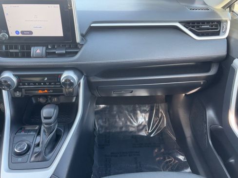 Certified 2025 Toyota RAV4 XLE image 18