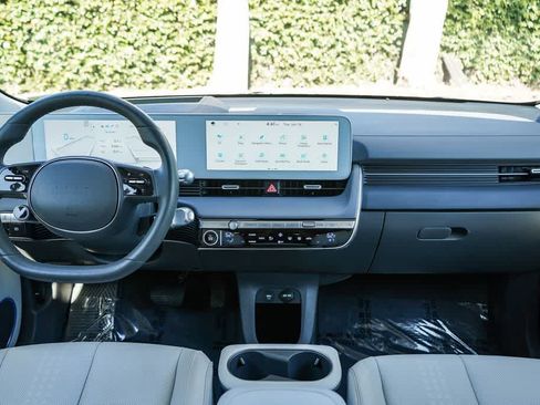 Certified 2024 Hyundai Ioniq 5 Limited RWD image 12