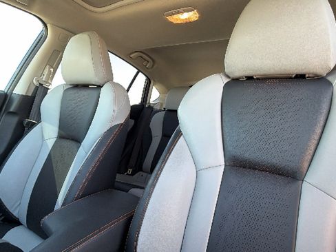 Certified 2023 Subaru Crosstrek 2.5i Limited image 11