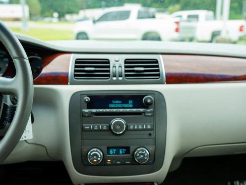 Used 2008 Buick Lucerne CX FWD image 7
