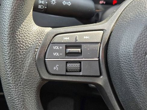 Used 2023 Honda Accord EX image 26