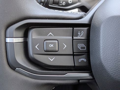 New 2026 Jeep Cherokee Overland AWD/4WD image 24