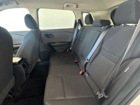 Certified 2023 Nissan Rogue S FWD image 16