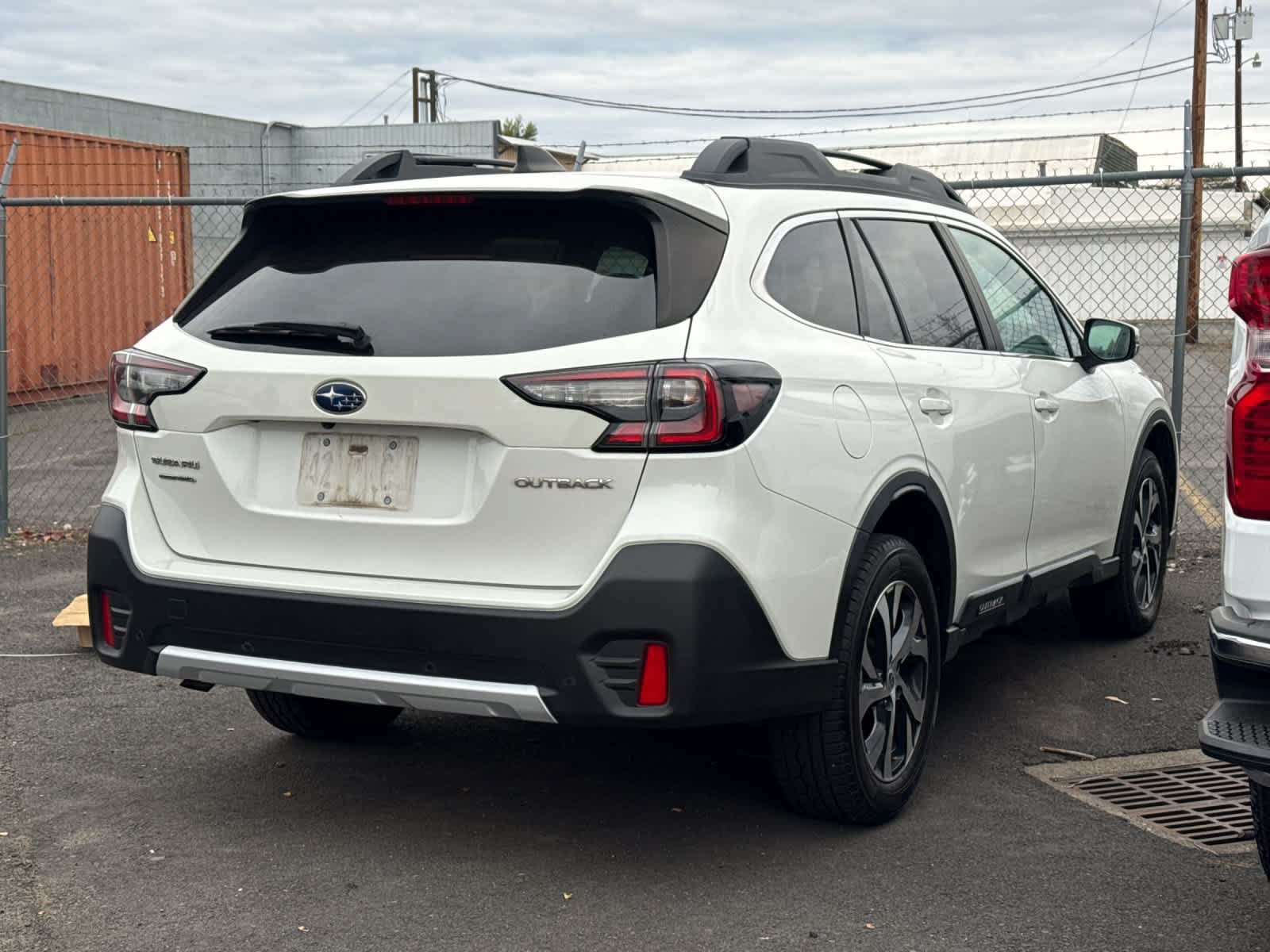 Used 2022 Subaru Outback Limited AWD/4WD image 4