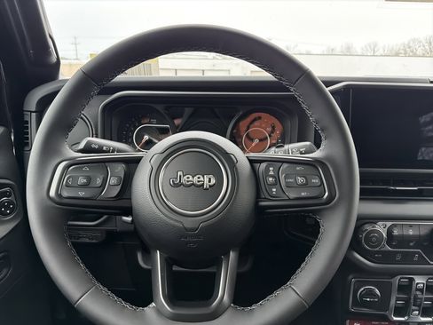 New 2026 Jeep Wrangler Unlimited Rubicon image 15