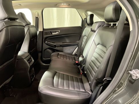 Used 2022 Ford Edge SEL w/ Convenience Package image 25