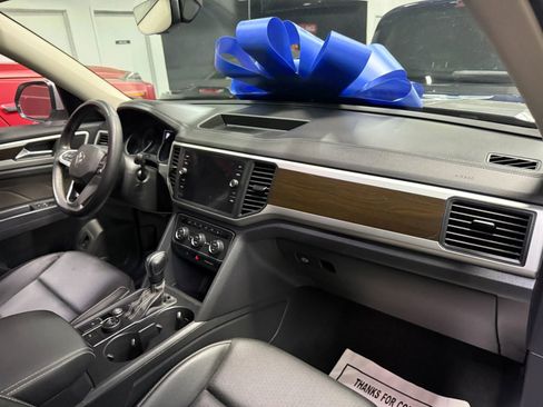 Used 2021 Volkswagen Atlas SE image 89