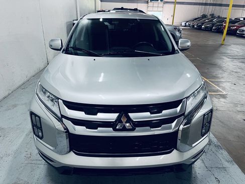 Used 2020 Mitsubishi Outlander Sport SE AWD/4WD image 13