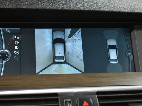 Used 2011 BMW 535i xDrive image 35