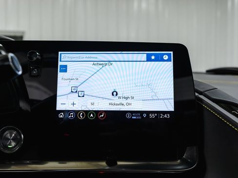 Used 2023 Chevrolet Corvette Stingray Premium Conv w/ 3LT image 16