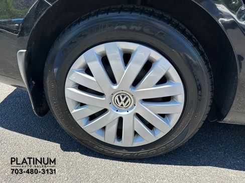 Used 2012 Volkswagen Jetta S FWD image 15