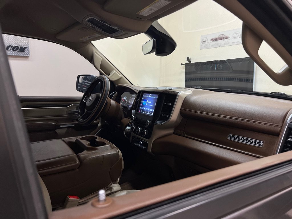 Used 2020 RAM 1500 Laramie AWD/4WD image 15