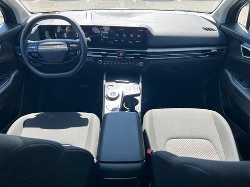 Used 2026 Kia Sportage S AWD/4WD image 10