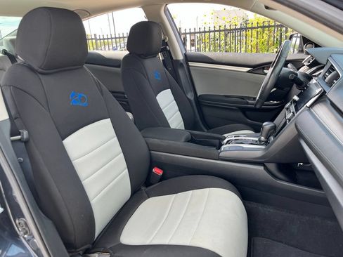 Certified 2019 Honda Civic EX image 26