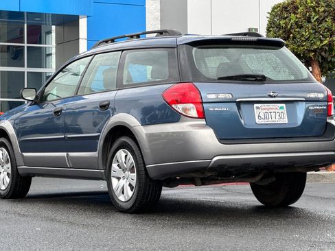 Used 2009 Subaru Outback 2.5i image 7