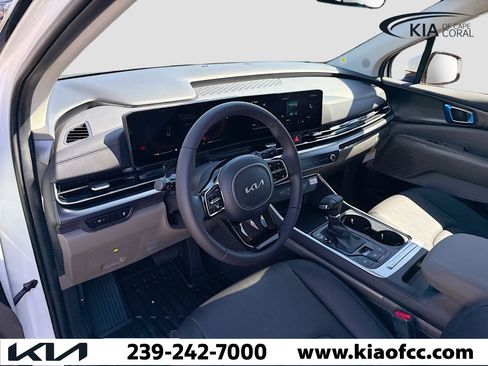 New 2026 Kia Carnival image 26