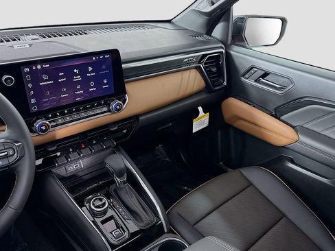 New 2026 GMC Canyon AT4 w/ Technology Plus Package image 24