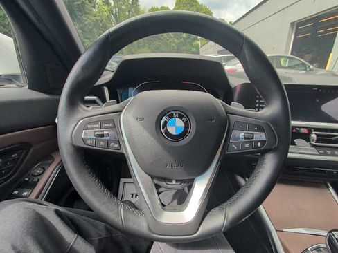 Used 2019 BMW 330i xDrive Sedan w/ Convenience Package AWD/4WD image 19
