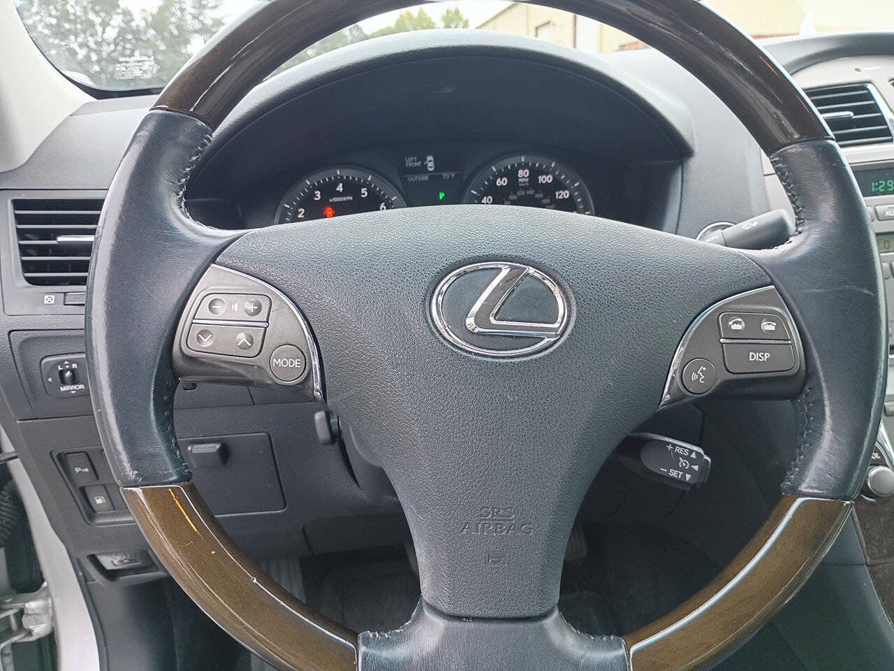 Used 2010 Lexus ES 350 w/ Preferred Accessory Package FWD image 19
