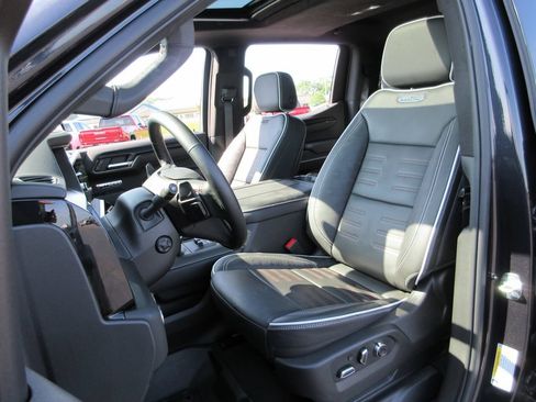 Used 2026 GMC Sierra 1500 AT4X AWD/4WD image 23