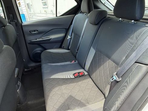 Used 2020 Nissan Kicks SV FWD image 25