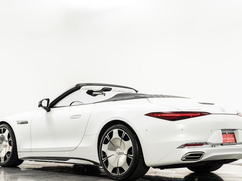 Used 2026 Mercedes-Benz Maybach SL 680 image 46
