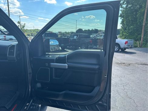Used 2019 Ford F150 Raptor w/ Equipment Group 802A Luxury AWD/4WD image 21