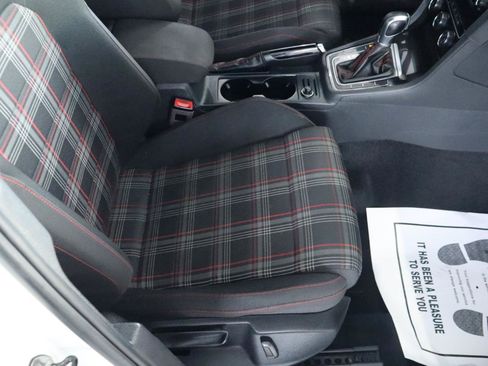 Used 2017 Volkswagen GTI S FWD image 37