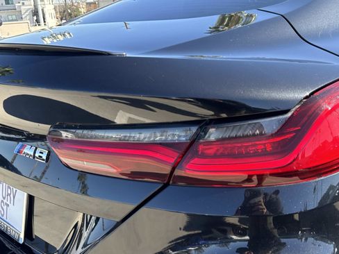 Used 2020 BMW M8 Coupe image 24