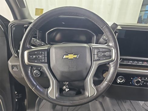 Certified 2022 Chevrolet Silverado 1500 LT image 26
