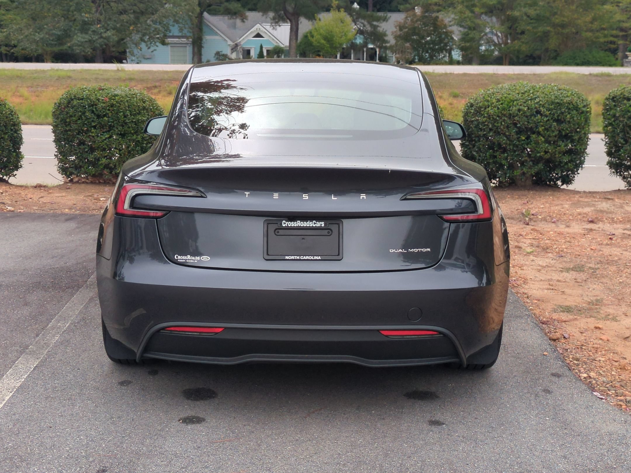 Used 2025 Tesla Model 3 Long Range AWD/4WD image 4