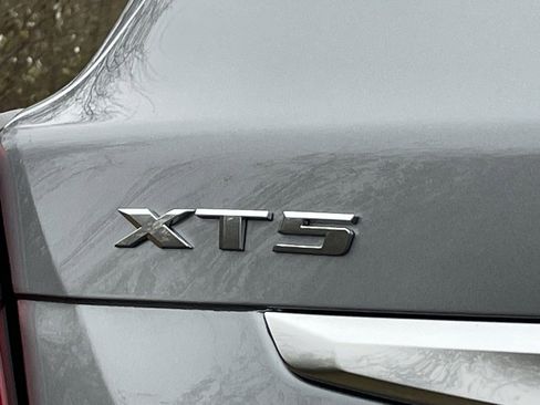 Certified 2025 Cadillac XT5 Premium Luxury image 22