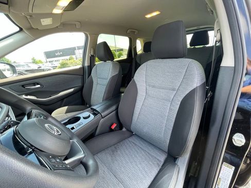 Used 2023 Nissan Rogue SV AWD/4WD image 22