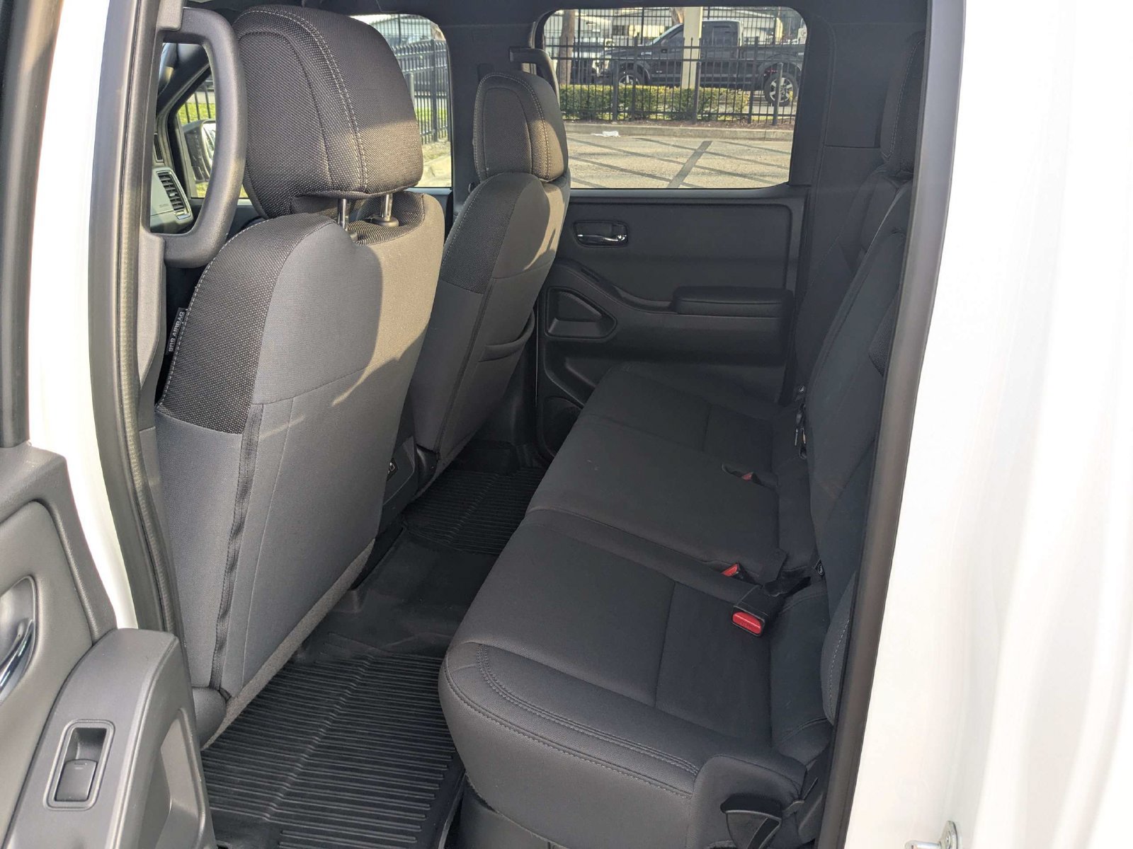 Used 2023 Nissan Frontier SV w/ Midnight Edition Package RWD image 14