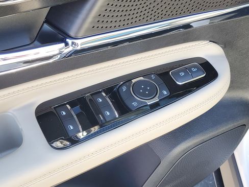 New 2026 Lincoln Corsair Reserve w/ Jet Appearance Package image 10