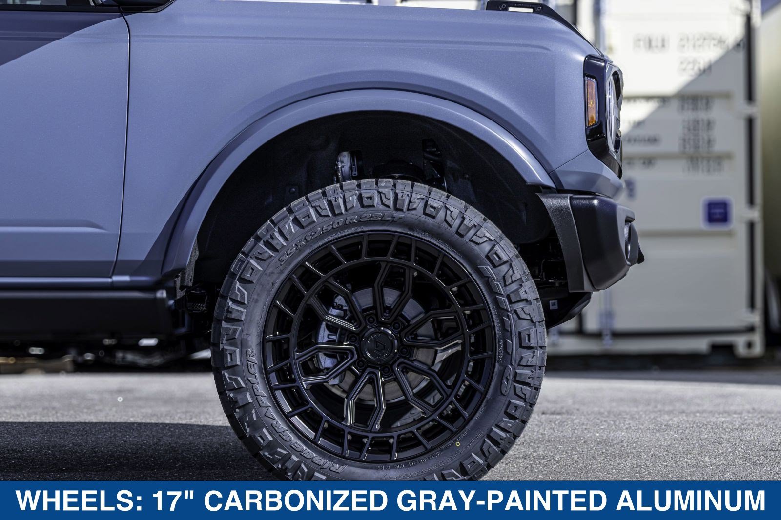 Used 2025 Ford Bronco Badlands AWD/4WD image 13