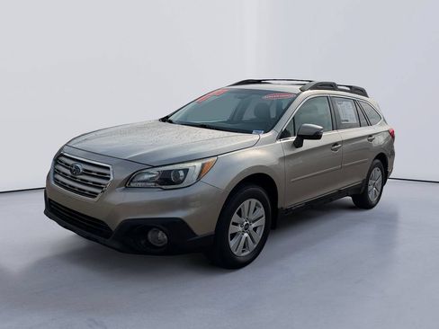 Used 2016 Subaru Outback 2.5i Premium AWD/4WD image 7