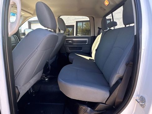 Used 2018 RAM 2500 SLT image 8