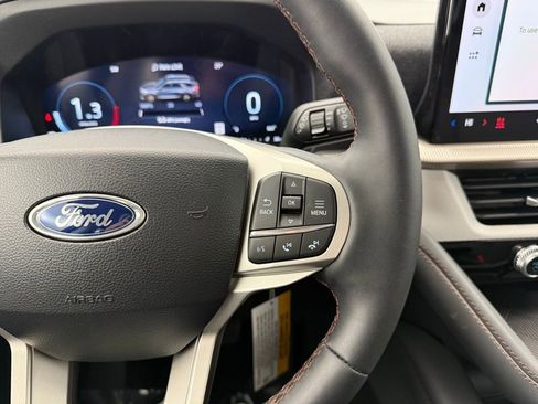 New 2026 Ford Explorer Active w/ Active Comfort Package image 28